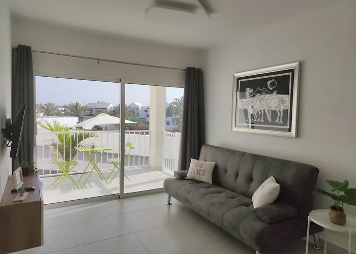 Vero Senator, 코스타 테기세